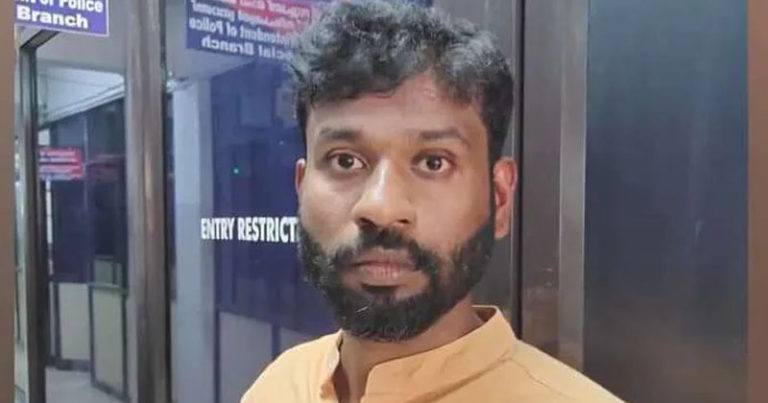 യുവതിയെ ഫോണ്‍ വിളിച്ച് ശല്യം ചെയ്യല്‍; സൗദിയിലെ ഇന്ത്യന്‍ എംബസി ജീവനക്കാരന്‍ തിരുവനന്തപുരത്ത് പിടിയില്‍