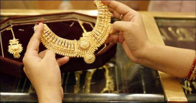 സംസ്ഥാനത്ത് സ്വര്‍ണവില വീണ്ടും കുത്തനെ കുറഞ്ഞു