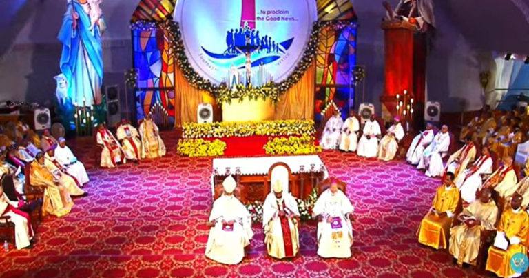 തിരുവനന്തപുരം ആര്ച്ച് ബിഷപ്പായി ഡോ. തോമസ് ജെ നെറ്റോ അഭിഷിക്തനായി തിരുവനന്തപുരം ആര്ച്ച് ബിഷപ്പായി ഡോ. തോമസ് ജെ നെറ്റോ അഭിഷിക്തനായി
