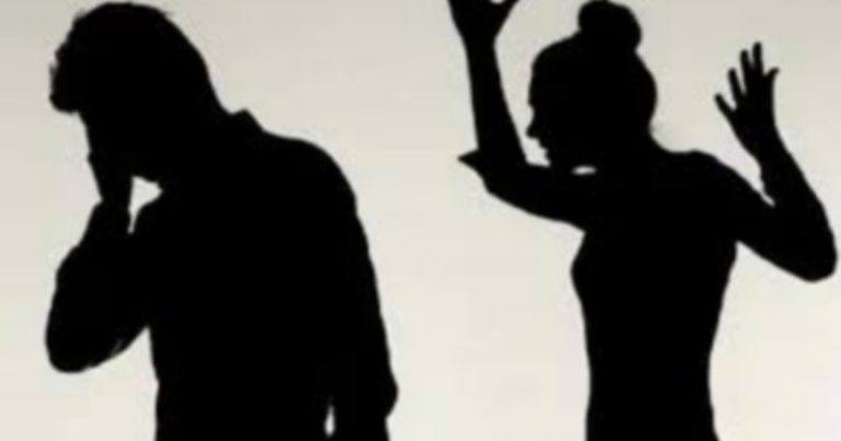 ഭാര്യ പിണങ്ങിയതിന്‍ മനംനൊന്ത് ട്രെയിന്‍ പാളത്തില്‍ തലവെച്ച് ജീവനൊടുക്കാന്‍ ശ്രമിച്ച് യുവാവ്