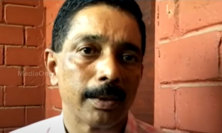 കെഎസ്ഇബി എക്സിക്യൂട്ടീവ് എഞ്ചിനീയറുടെ ഓഫീസിൽ കരാറുകാരന്റെ ആത്മഹത്യാ ശ്രമം കെഎസ്ഇബി എക്സിക്യൂട്ടീവ് എഞ്ചിനീയറുടെ ഓഫീസിൽ കരാറുകാരന്റെ ആത്മഹത്യാ ശ്രമം