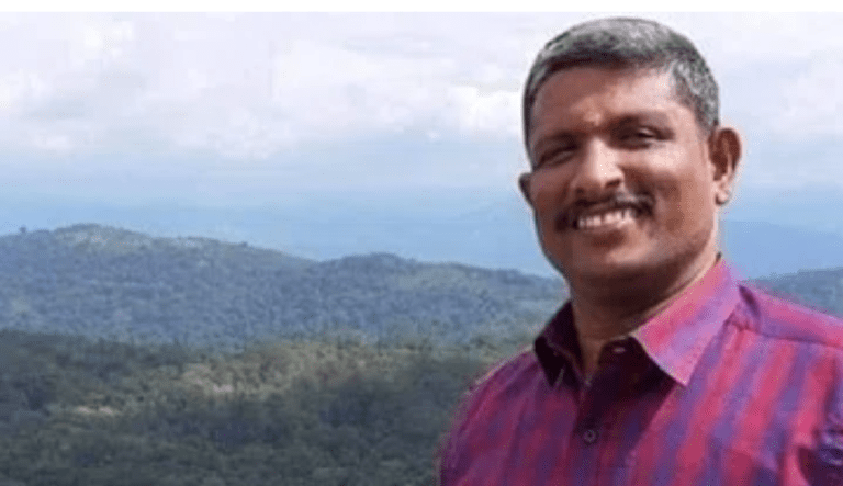 പാലക്കാട് നിരോധനാജ്ഞ തുടരുന്നതിനിടെ നാളെ സർവകക്ഷിയോഗം; ബിജെപി പങ്കെടുക്കും പാലക്കാട് നിരോധനാജ്ഞ തുടരുന്നതിനിടെ നാളെ സർവകക്ഷിയോഗം; ബിജെപി പങ്കെടുക്കും