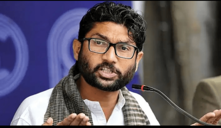 ജിഗ്നേഷ് മേവാനിയെ വീണ്ടും മറ്റൊരു കേസിൽ അറസ്റ്റ് ചെയ്തു ജിഗ്നേഷ് മേവാനിയെ വീണ്ടും മറ്റൊരു കേസിൽ അറസ്റ്റ് ചെയ്തു