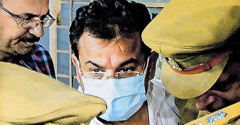 ലഖിംപുർ ഖേരി കൊലപാതകം ; കേന്ദ്ര ആഭ്യന്തര സഹമന്ത്രിയുടെ മകൻ്റെ ജാമ്യം സുപ്രീം കോടതി റദ്ദാക്കി ലഖിംപുർ ഖേരി കൊലപാതകം ; കേന്ദ്ര ആഭ്യന്തര സഹമന്ത്രിയുടെ മകൻ്റെ ജാമ്യം സുപ്രീം കോടതി റദ്ദാക്കി