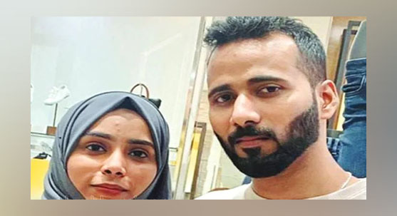 ബസ് ബൈക്കിലിടിച്ച് യുവദമ്പതികൾക്ക് ദാരുണാന്ത്യം ബസ് ബൈക്കിലിടിച്ച് യുവദമ്പതികൾക്ക് ദാരുണാന്ത്യം