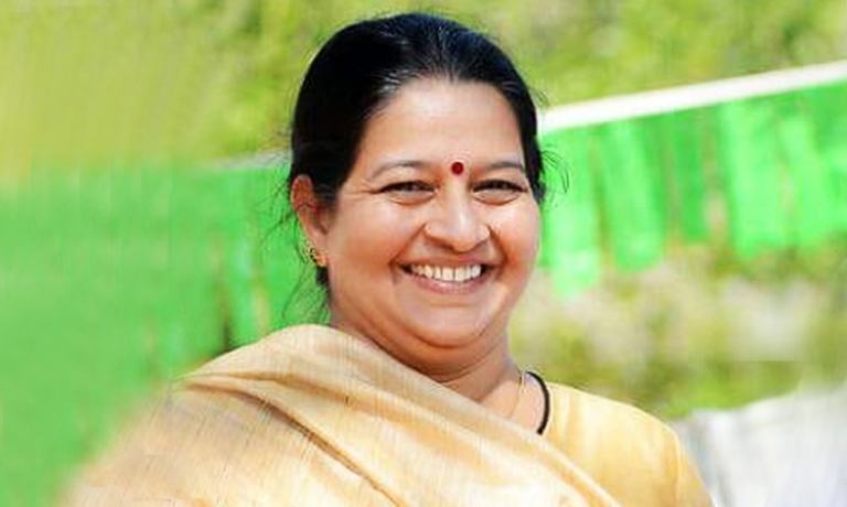 തൃക്കാക്കരയിൽ ഉമ തോമസിനെ തീരുമാനിച്ച് കോൺഗ്രസ് തൃക്കാക്കരയിൽ ഉമ തോമസിനെ തീരുമാനിച്ച് കോൺഗ്രസ്