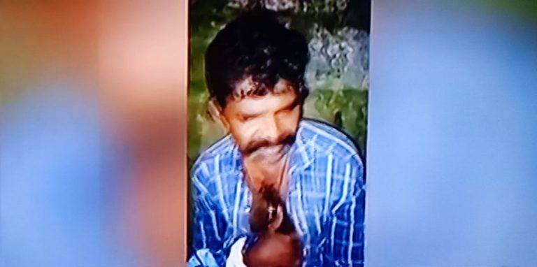 ചിറയിൻകീഴിൽ നാട്ടുകാര് കെട്ടിയിട്ട് മർദ്ദിച്ചയാള് മരിച്ചു ചിറയിൻകീഴിൽ നാട്ടുകാര് കെട്ടിയിട്ട് മർദ്ദിച്ചയാള് മരിച്ചു