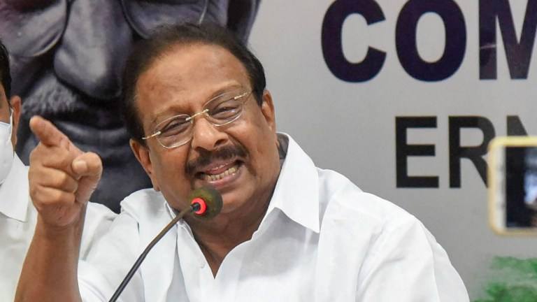 സർക്കാർ രാജി വയ്ക്കണം; ക്യാപ്റ്റൻ പിണറായി വിജയൻ നിലംപരിശായെന്ന് കെ സുധാകരൻ സർക്കാർ രാജി വയ്ക്കണം; ക്യാപ്റ്റൻ പിണറായി വിജയൻ നിലംപരിശായെന്ന് കെ സുധാകരൻ