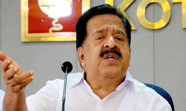 കെ.കരുണാകരനെതിരെ പടനയിച്ചതില് പശ്ചാത്തപിക്കുന്നുവെന്ന് രമേശ് ചെന്നിത്തല കെ.കരുണാകരനെതിരെ പടനയിച്ചതില് പശ്ചാത്തപിക്കുന്നുവെന്ന് രമേശ് ചെന്നിത്തല