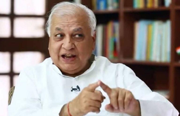 കണ്ണൂര് സര്വകലാശാല വൈസ് ചാൻസലർ ക്രിമിനലെന്ന് ഗവര്ണര് ആരിഫ് മുഹമ്മദ് ഖാന് കണ്ണൂര് സര്വകലാശാല വൈസ് ചാൻസലർ ക്രിമിനലെന്ന് ഗവര്ണര് ആരിഫ് മുഹമ്മദ് ഖാന്