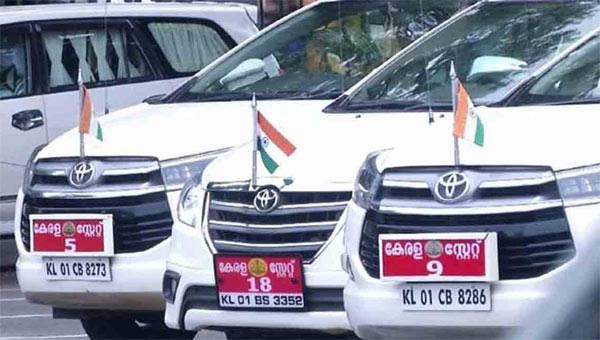 10 മന്ത്രിമാര്‍ക്ക് കൂടി പുതിയ ഇന്നോവ ക്രിസ്റ്റ കാറുകള്‍; മൂന്നു കോടി 22 ലക്ഷം രൂപ അനുവദിച്ചു