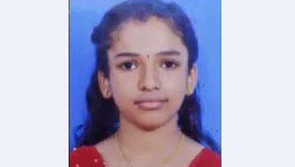 തെരുവുനായയുടെ കടിയേറ്റ് ചികിത്സയിലായിരുന്ന 12 വയസ്സുകാരി മരിച്ചു തെരുവുനായയുടെ കടിയേറ്റ് ചികിത്സയിലായിരുന്ന 12 വയസ്സുകാരി മരിച്ചു