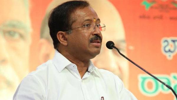 മഹാബലിയ്ക്ക് ഓണവുമായി എന്ത് ബന്ധം? കേരളം ഭരിച്ചതിന് തെളിവില്ലെന്ന് വി.മുരളീധരന് മഹാബലിയ്ക്ക് ഓണവുമായി എന്ത് ബന്ധം? കേരളം ഭരിച്ചതിന് തെളിവില്ലെന്ന് വി.മുരളീധരന്